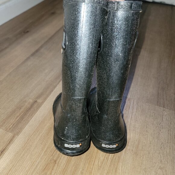 Bogs boots size 4 youth - Picture 3 of 4